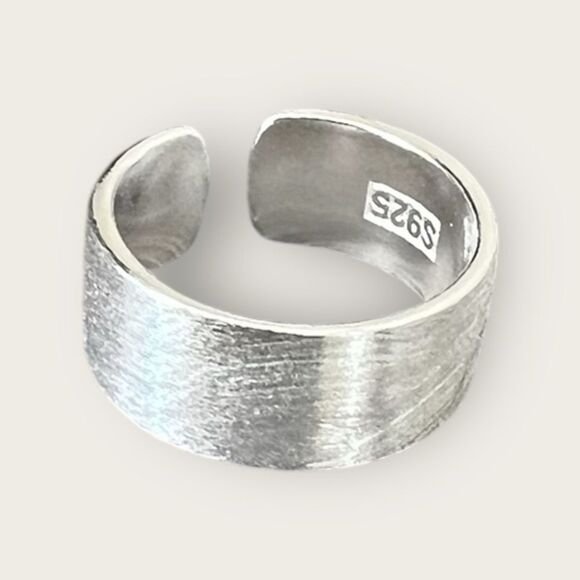 Thumb ring adjustable size, stamped .925 - Picture 7 of 9